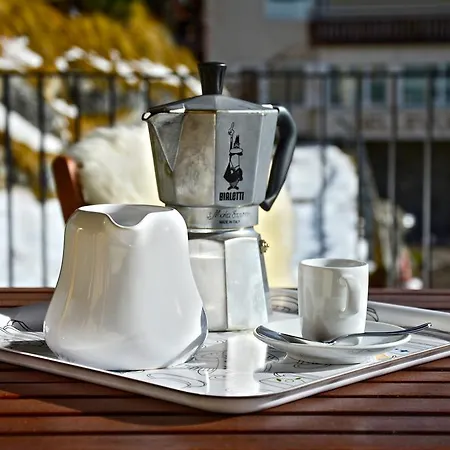 Lägenhet Sunnaschy